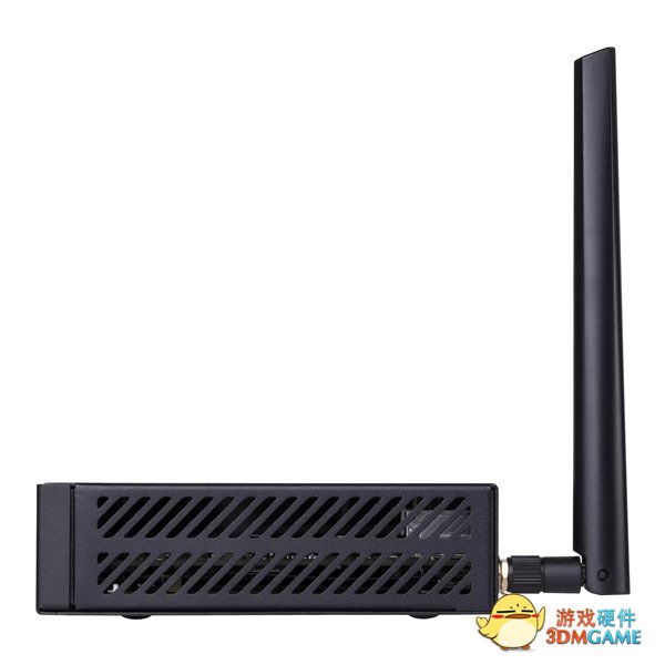 雷电4第一次走入迷你机：越看越像路由器