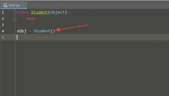python怎么创建类的实例