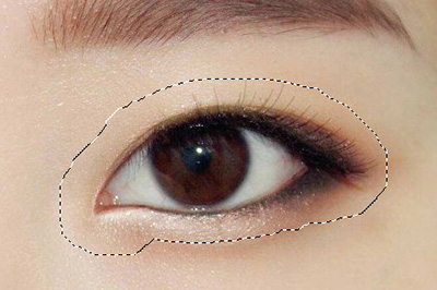 Photoshop给人物p出双眼皮