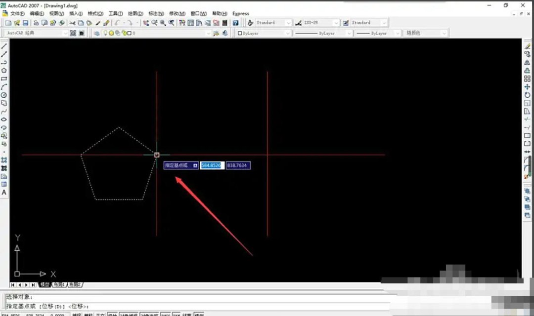 AutoCAD2007怎么拉伸图形