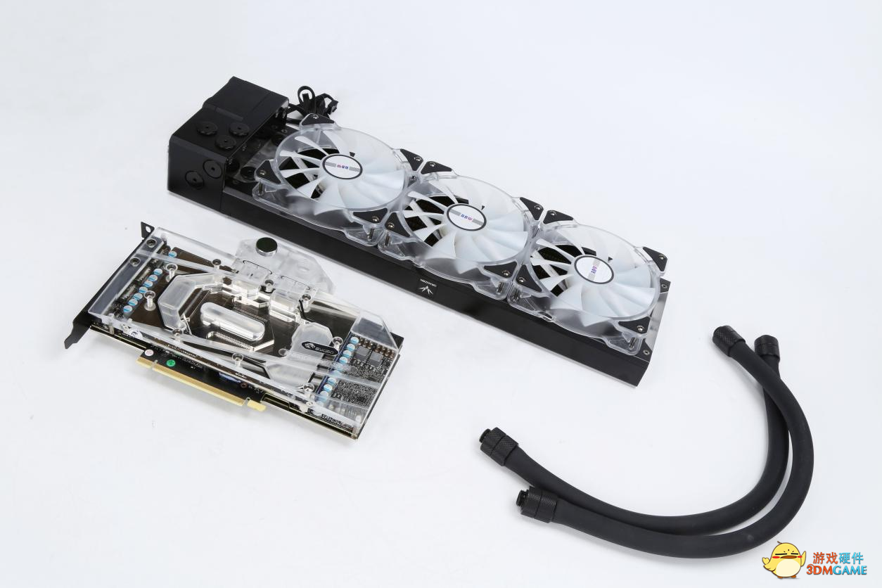 装机推荐|五彩斑斓黑也能打造主机？小白分体式水冷初体验