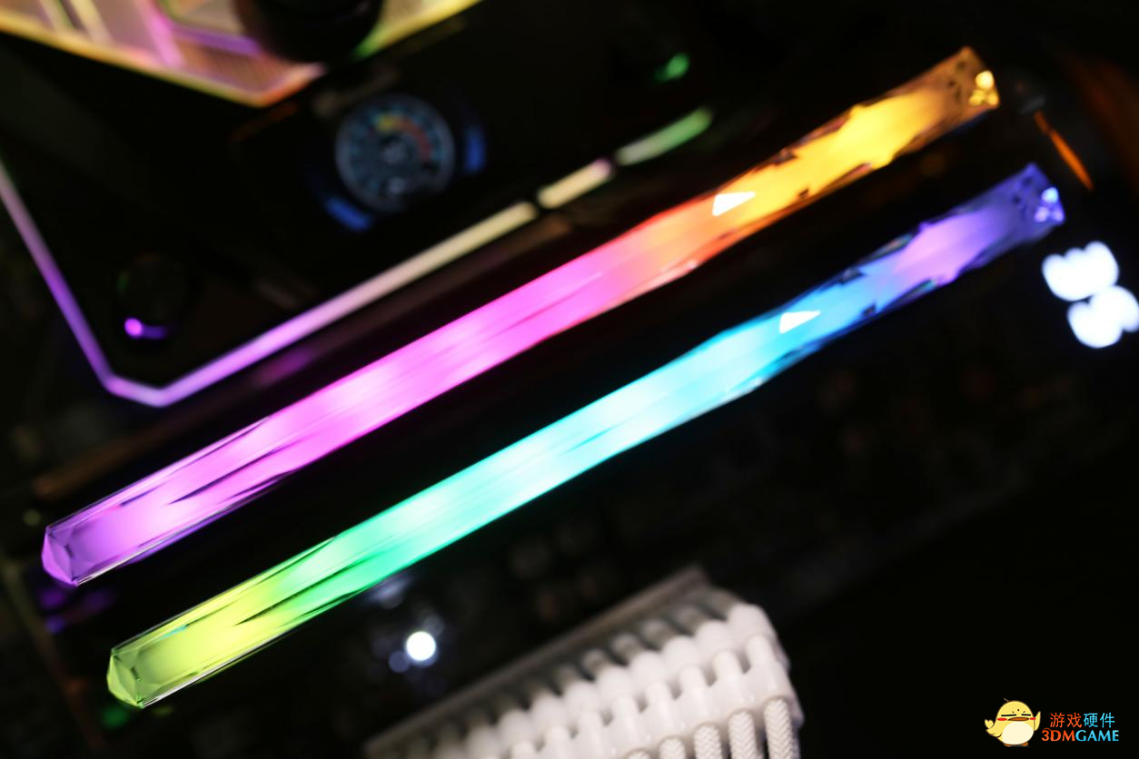 装机推荐|五彩斑斓黑也能打造主机？小白分体式水冷初体验