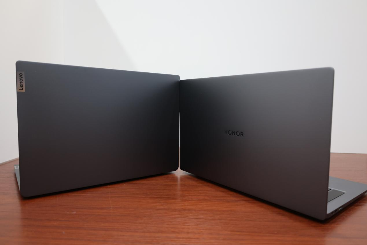荣耀MagicBook 16 Pro VS 联想小新Pro 16