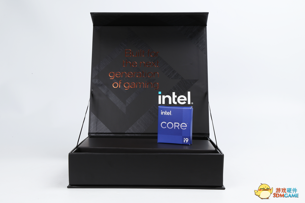 11月装机推荐|以旗舰撞旗舰！