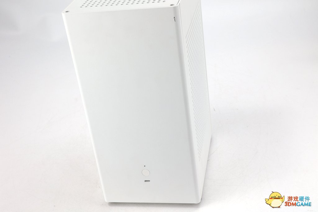 12月装机推荐可以抱着走的ITX小机箱