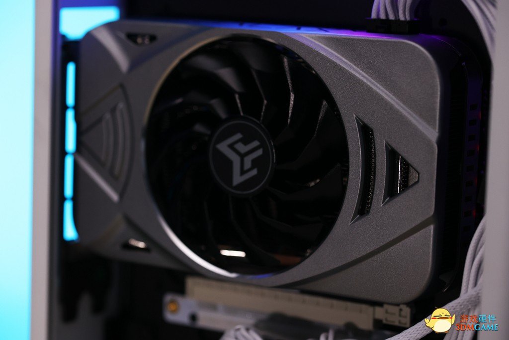 12月装机推荐可以抱着走的ITX小机箱