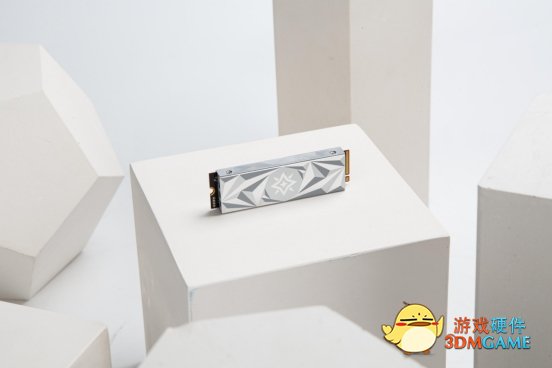 PCIE 4.0 SSD入门性价好选，星曜X4 M.2 SSD正式发售