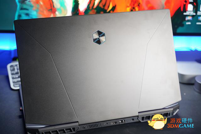 爆发的国风游戏，用GeForce RTX 30系列笔记本电脑体验世界“Ti”不同！