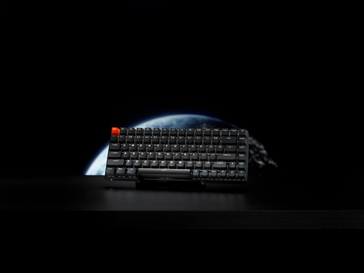 75%配列，雷柏V700-8A孤勇者版多模无线游戏背光机械键盘上市