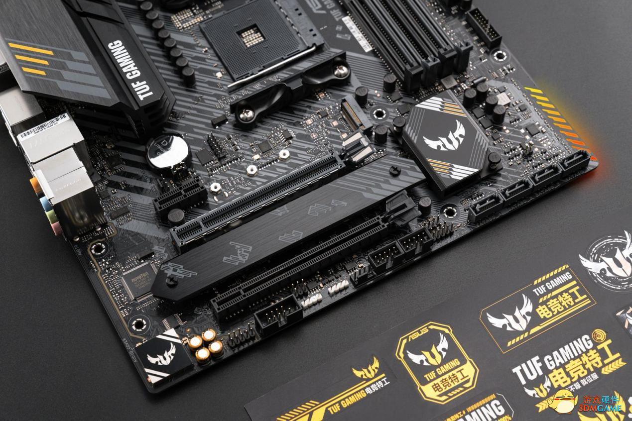 芸芸学子金榜题名 华硕重炮手主板绝佳装机搭配