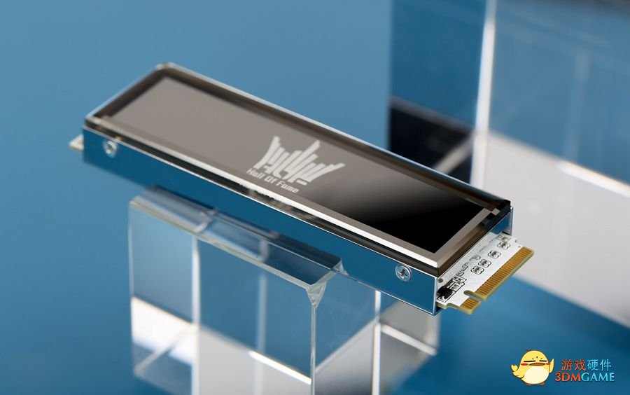 影驰暑期清凉套装，这不攒个机？