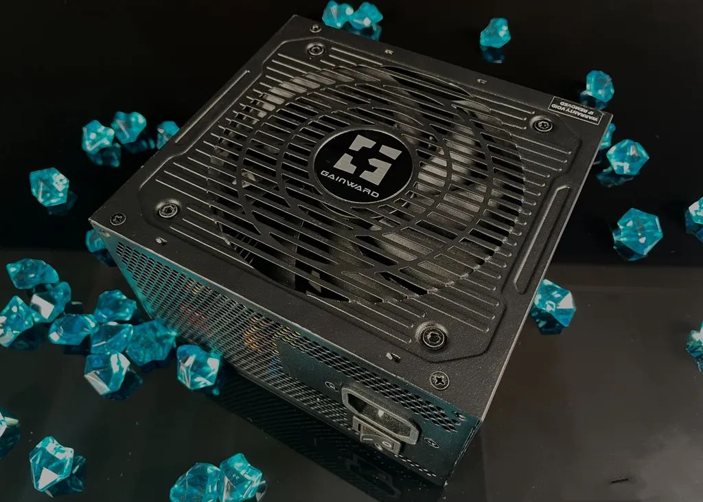 “耕”我一起学丨 牛牛给您奉上一份电源选购指南，为您的电脑保驾护航！