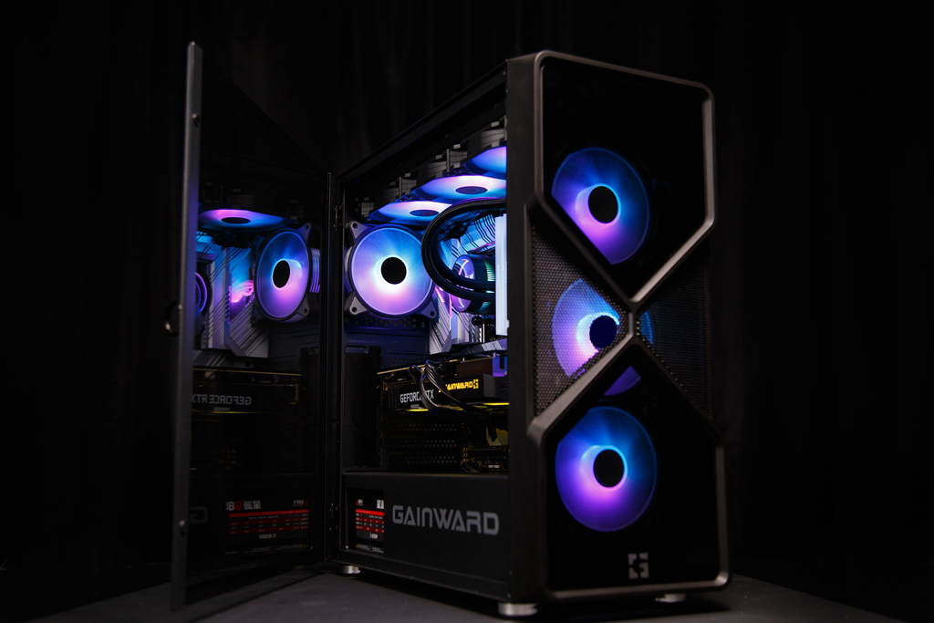 三分钟速览，耕升机箱大盘点