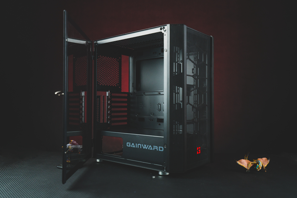 三分钟速览，耕升机箱大盘点