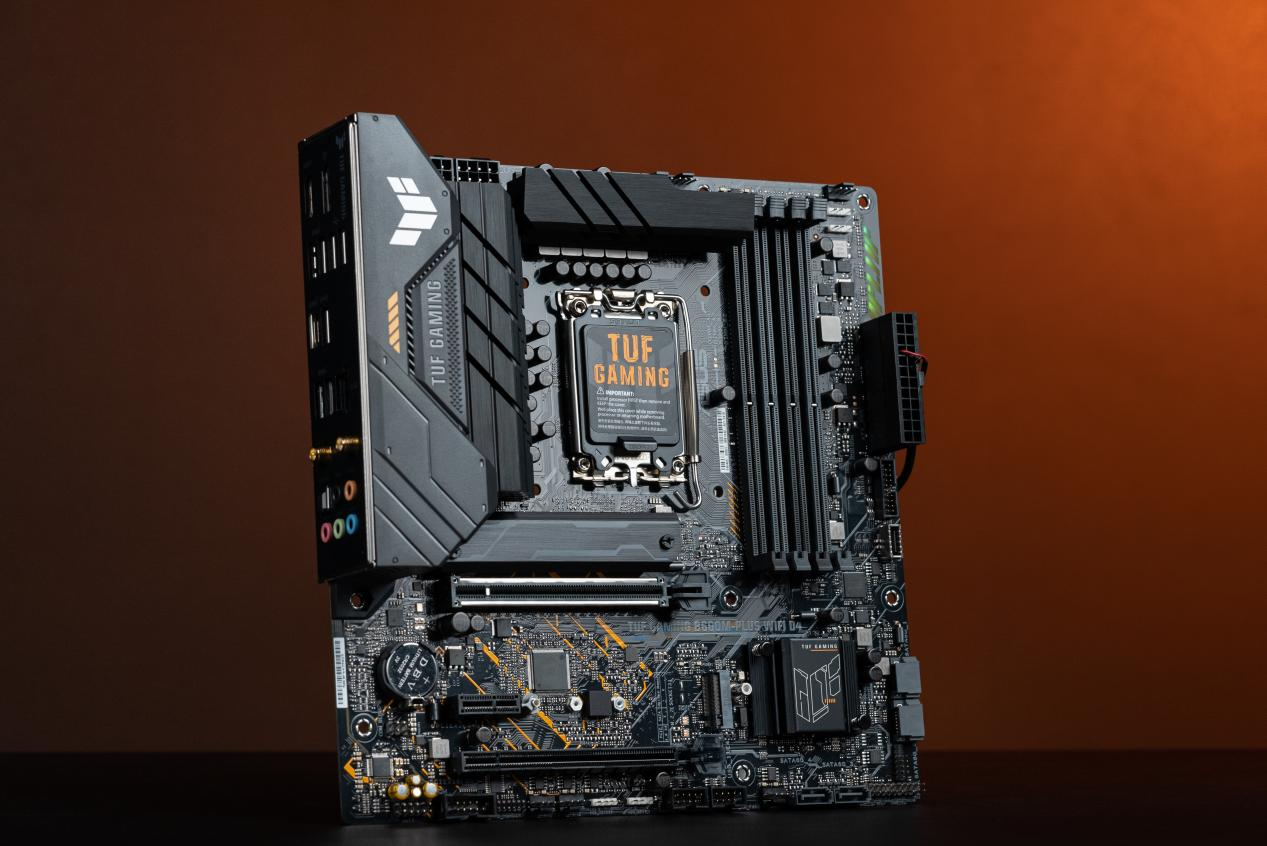 EPIC大哥赠送3款游戏 华硕重炮手主板陪你喜加三