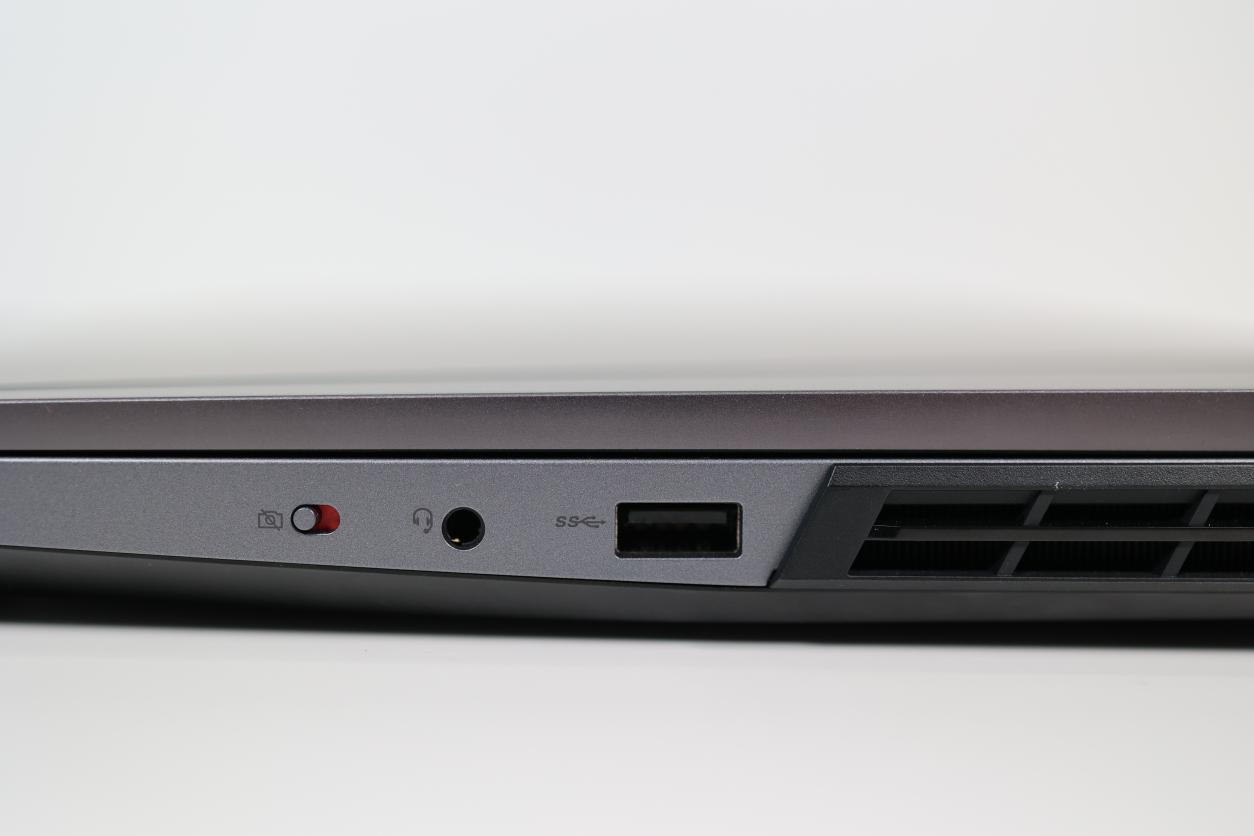 联想拯救者R9000P高性能电竞本测评: 纵横战场无可匹敌