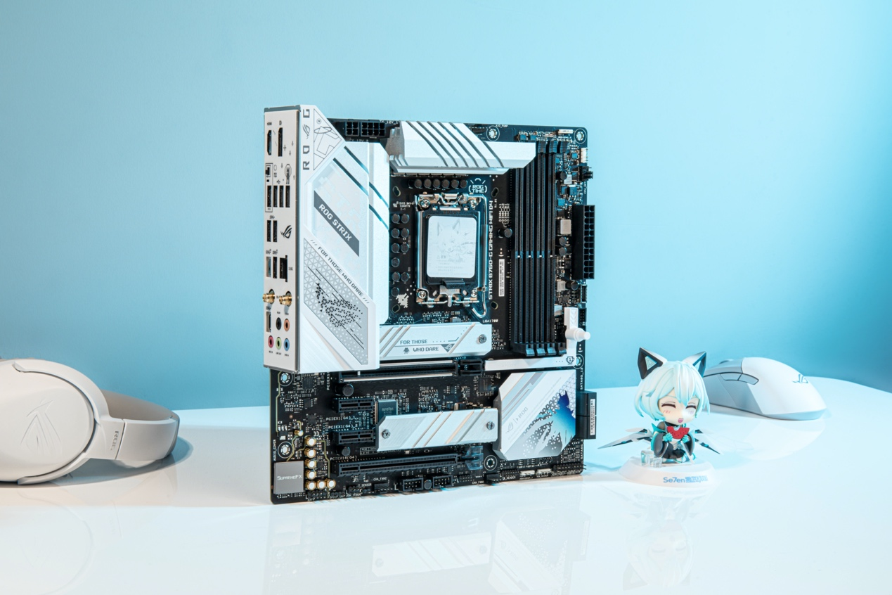 小身材大能量 华硕B760小吹雪D4主板颜值爆表