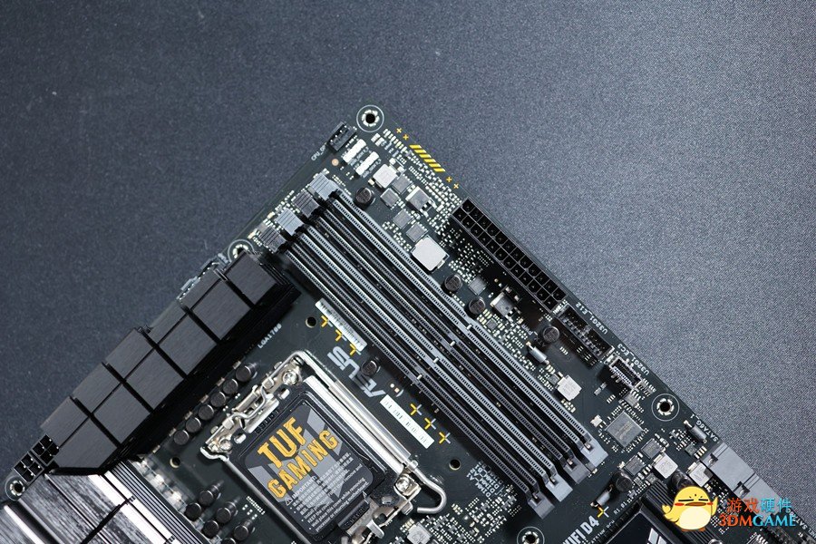 新竞化  华硕B760M主板图鉴