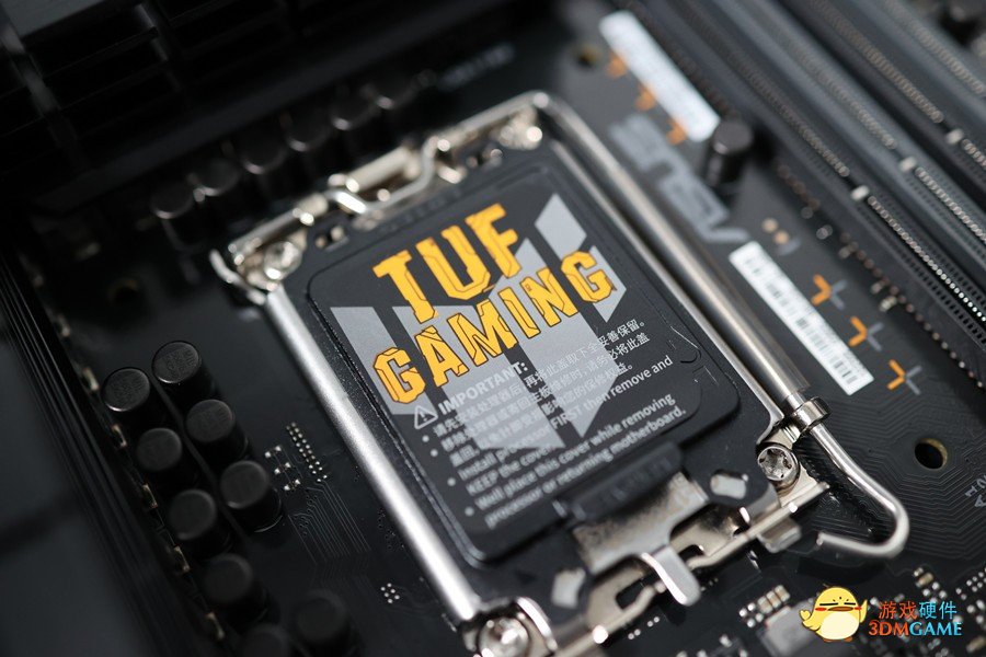 新竞化  华硕B760M主板图鉴