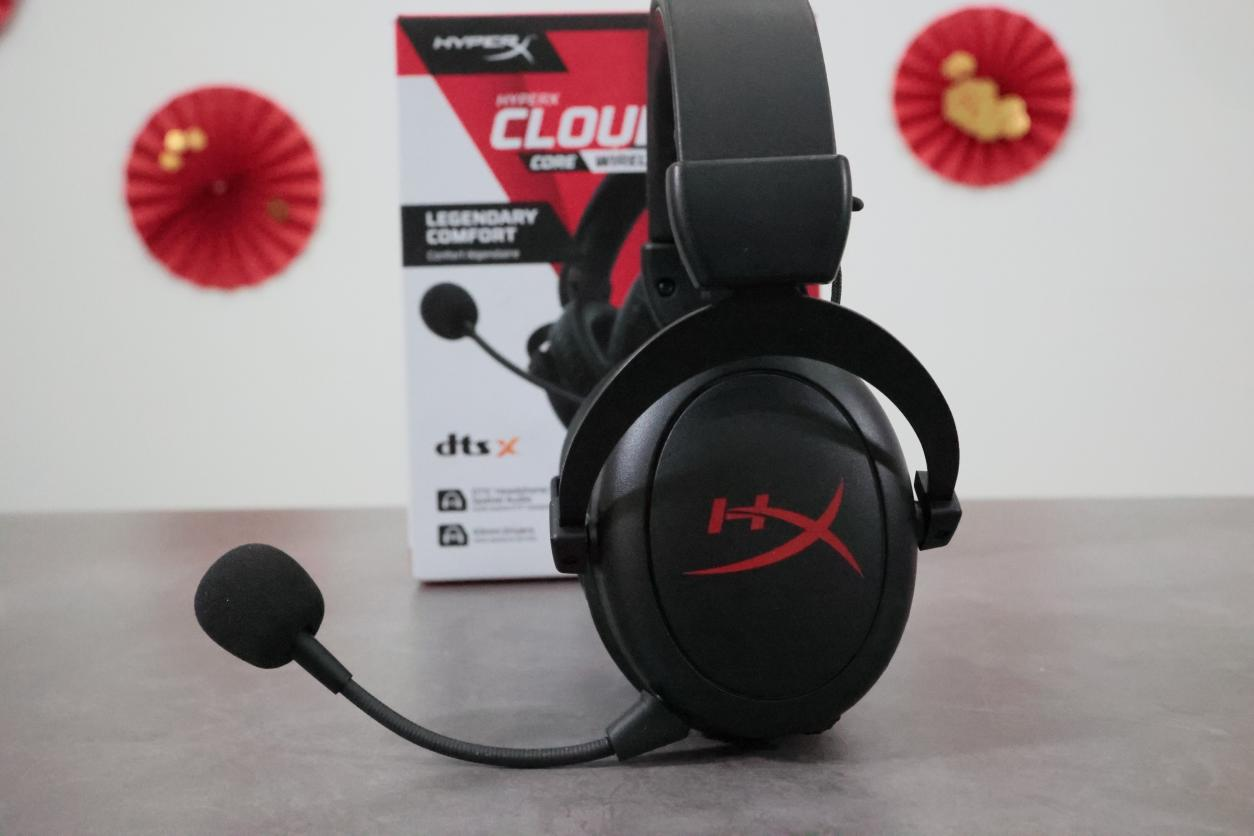 HyperX战斧无线版游戏耳机：沉浸真实音效体验，战无不胜攻无不克