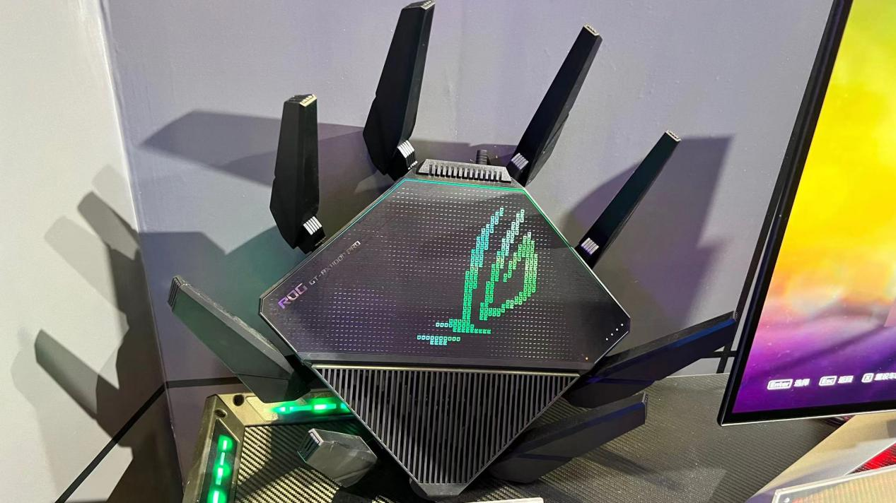 竞化纪元，梦幻联动！ROG×EVA新品发布会登陆BW 2023