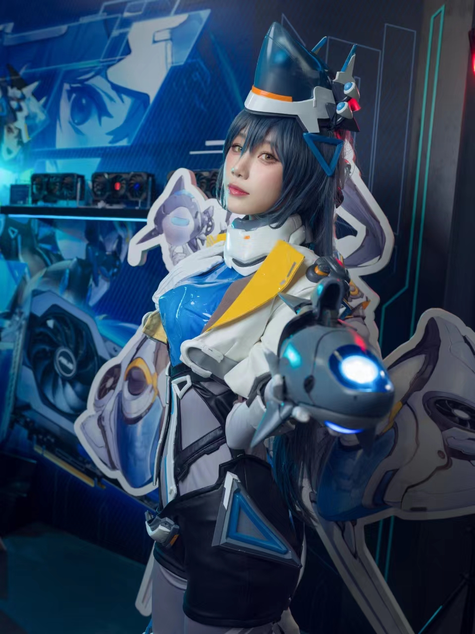 鲨鱼姬+天选姬！BW2023华硕显卡二次元集结号吹响