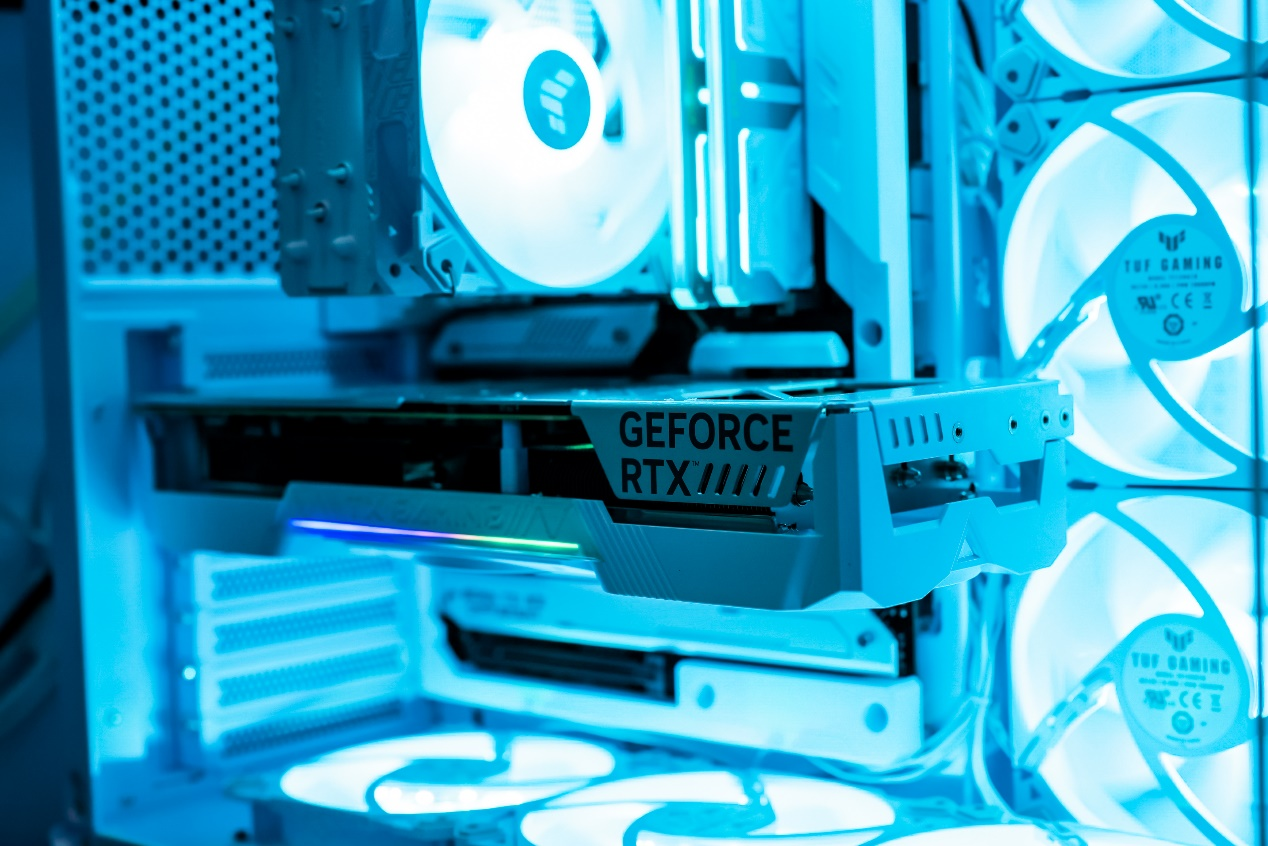 鲨鱼姬+天选姬！BW2023华硕显卡二次元集结号吹响