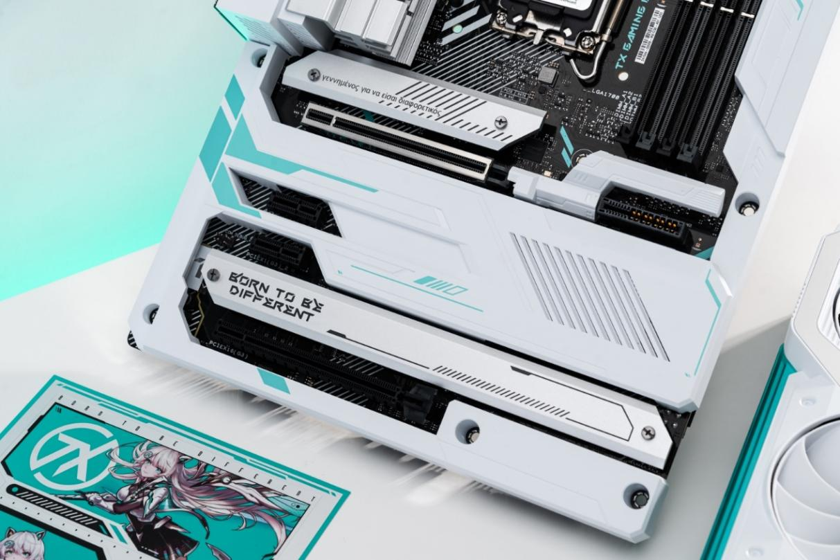 “无线”清爽 华硕将迎BTF背置主板新成员