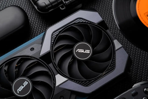 次元超新星！华硕巨齿鲨显卡高帧畅玩新年大作