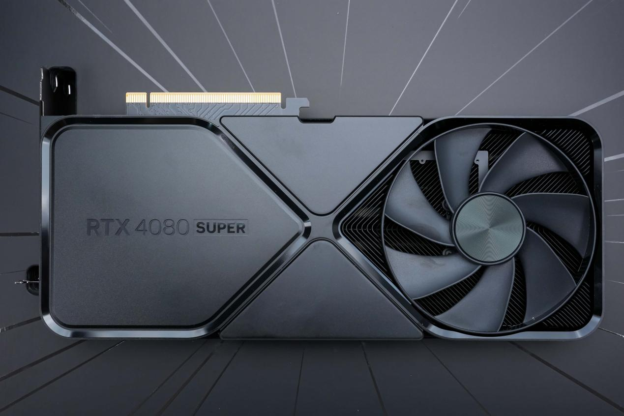 GeForce RTX 4080 SUPER评测：极具性价比，比4080便宜￥1400
