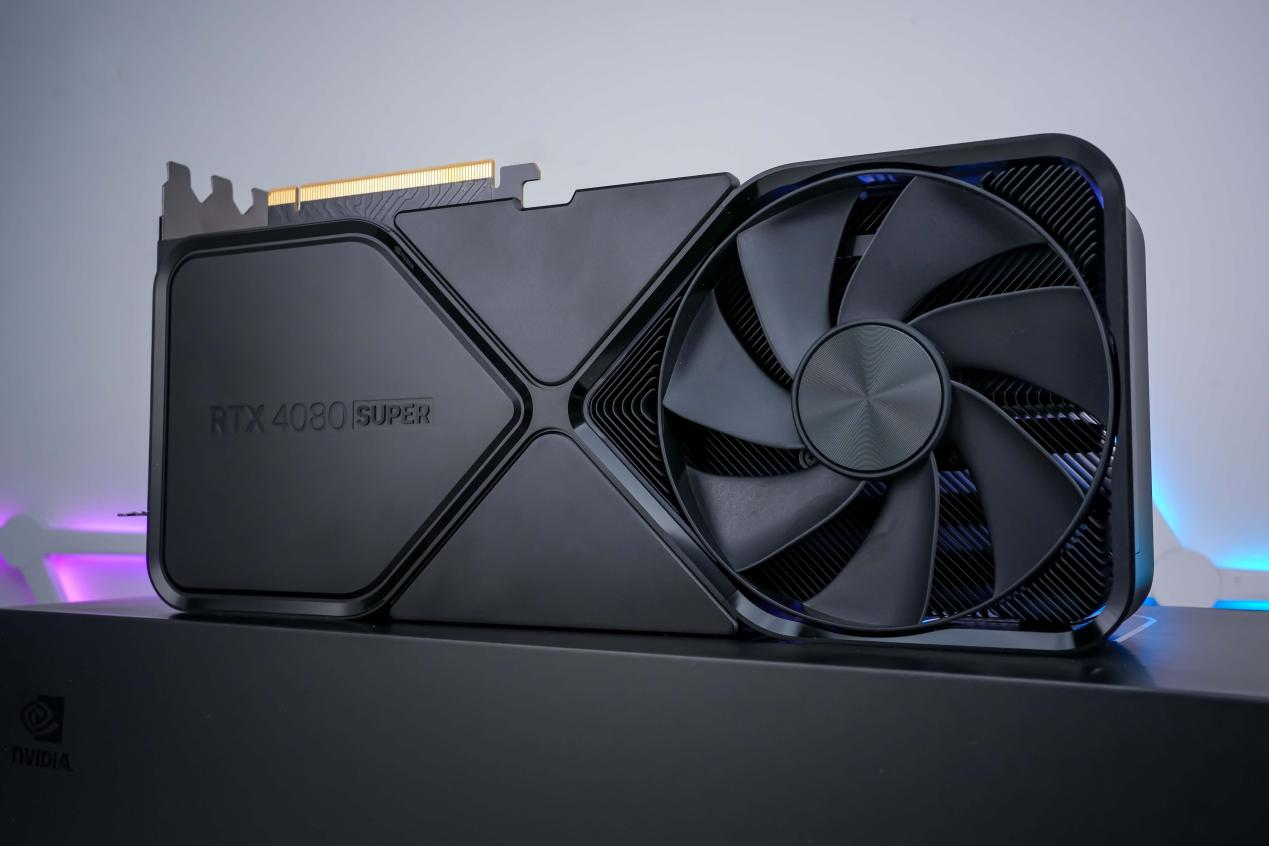GeForce RTX 4080 SUPER评测：极具性价比，比4080便宜￥1400