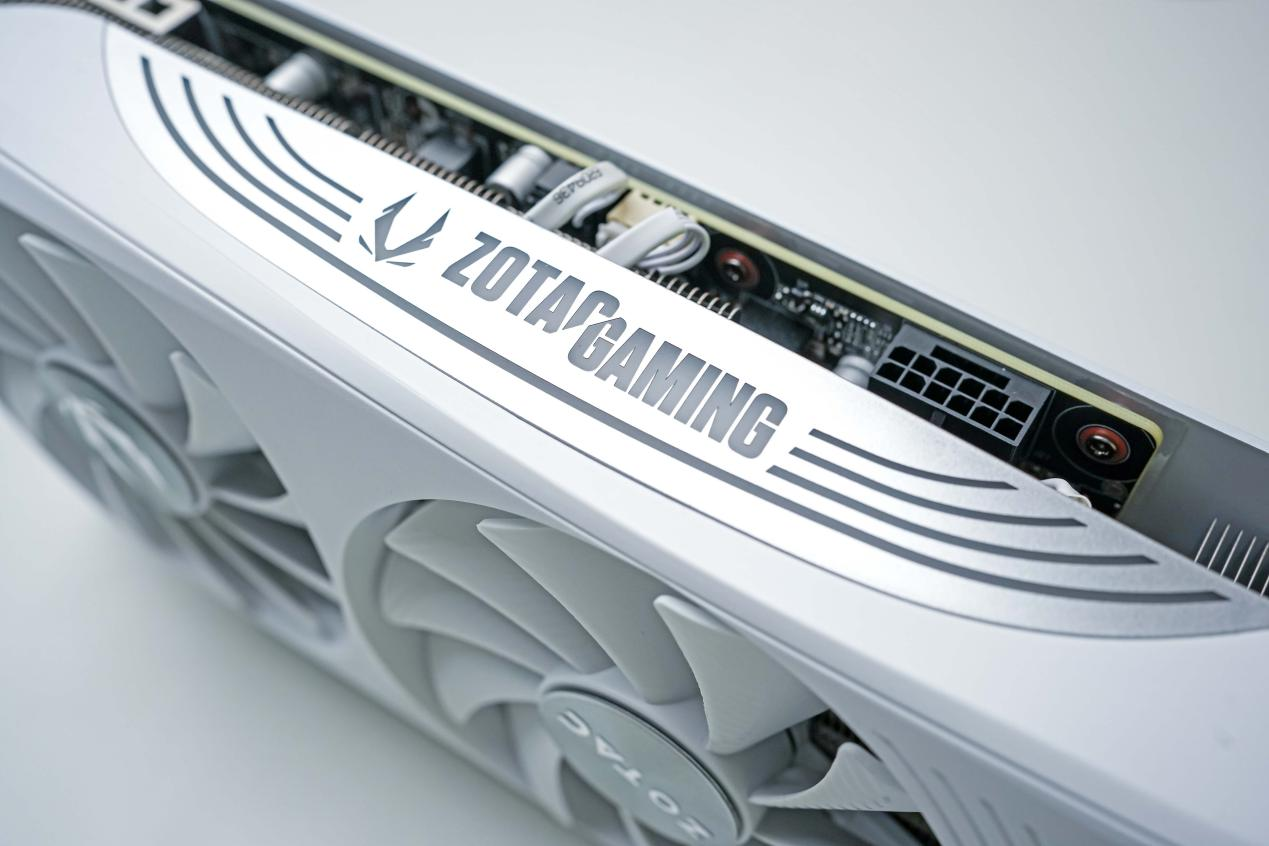 索泰RTX 4070Ti SUPER评测：加量不加价，性能提升10%