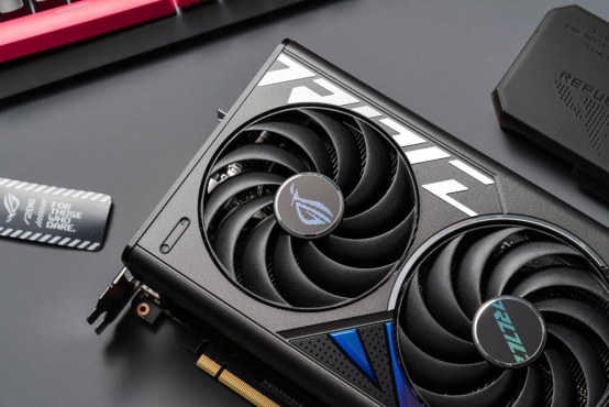 性能起飞，巅峰之选！华硕ROG STRIX 4070Ti SUPER超能力显卡