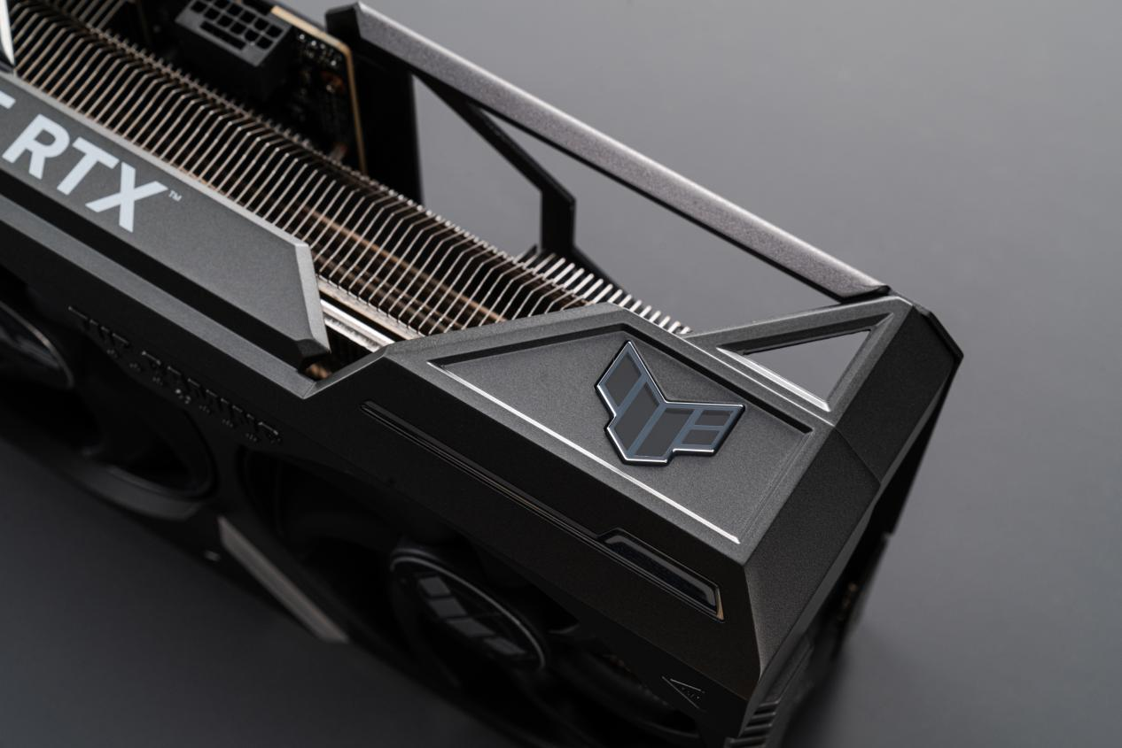 4K高阶游戏性能！华硕TUF GAMING 4080 SUPER超能力显卡