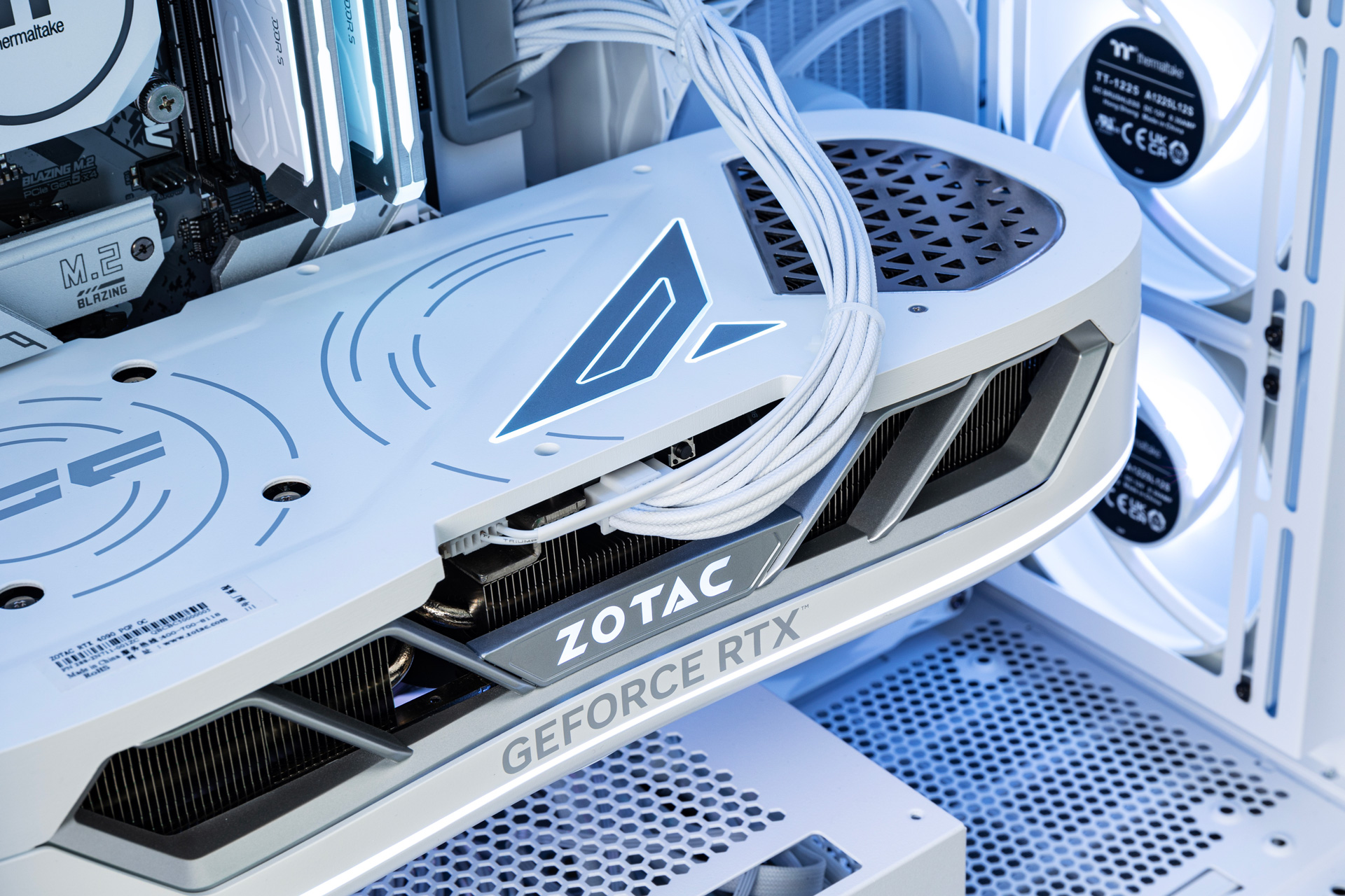 《龙之信条2》：在广阔的幻想世界中续写冒险传奇