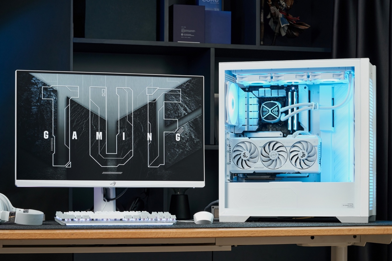 摆脱理线烦恼！TUF GAMING 4070Ti SUPER WHITE背置显卡