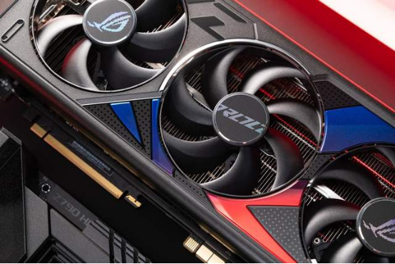 旗舰背置显卡 ROG STRIX RTX4090D BTF强劲登场！