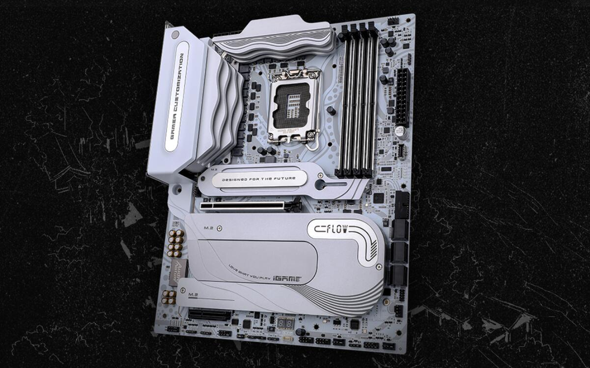 大闹黑神话！七彩虹法器助战玩家畅游《黑神话：悟空》