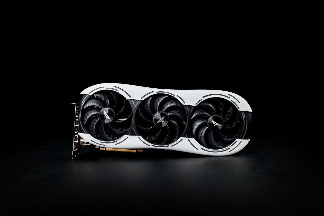 试玩了《黑神话》测试工具，决定装一台这样的整机