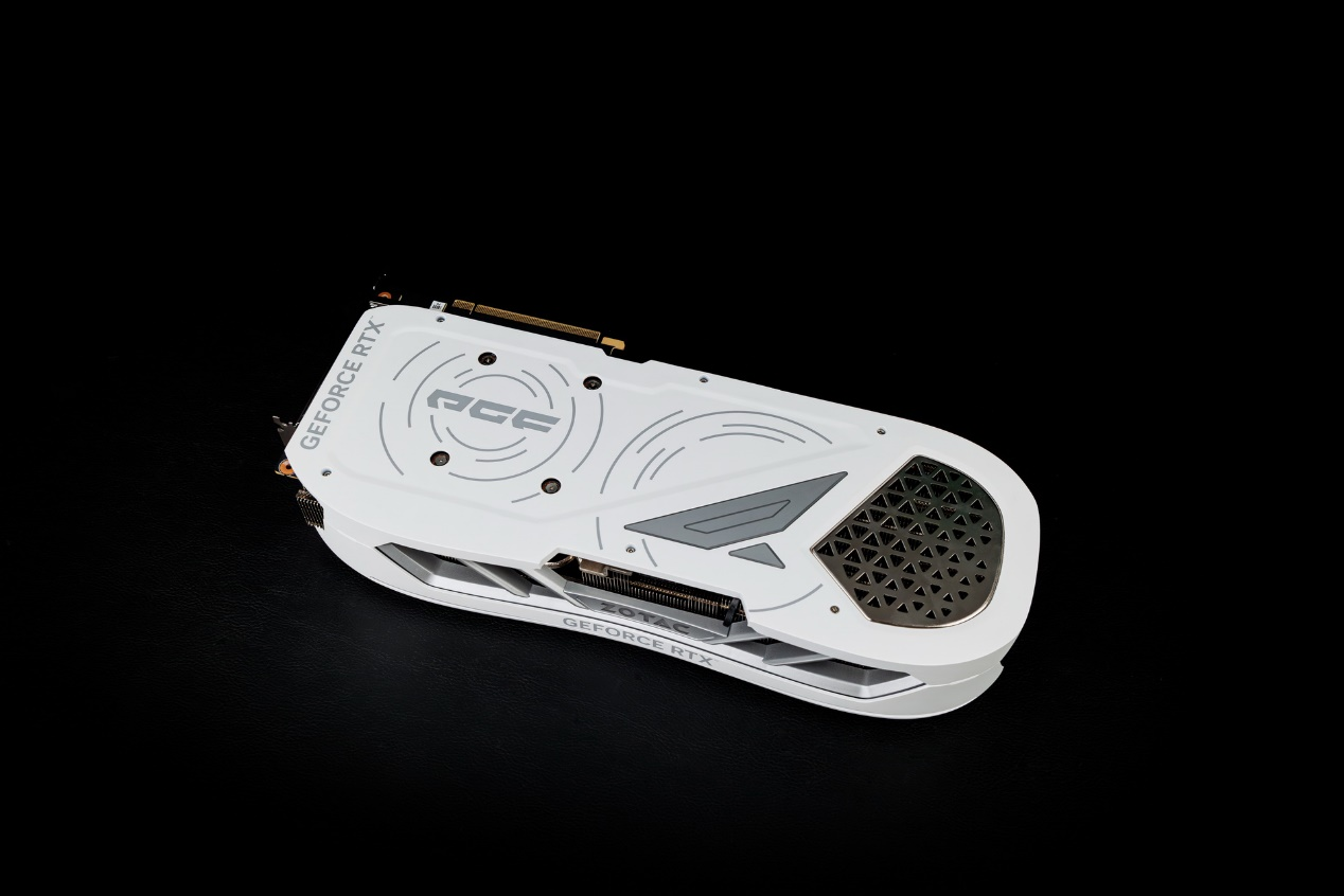 试玩了《黑神话》测试工具，决定装一台这样的整机