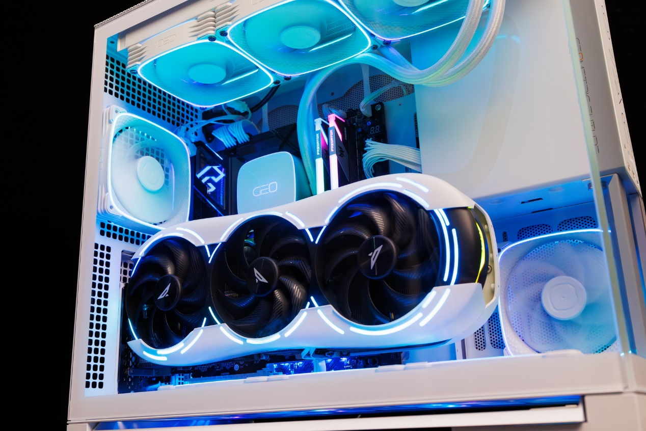 试玩了《黑神话》测试工具，决定装一台这样的整机