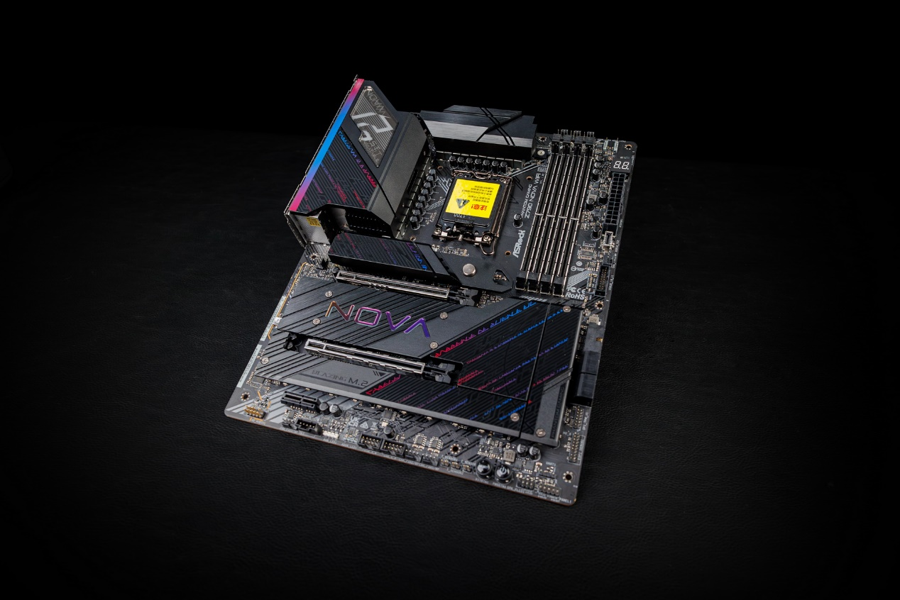 试玩了《黑神话》测试工具，决定装一台这样的整机