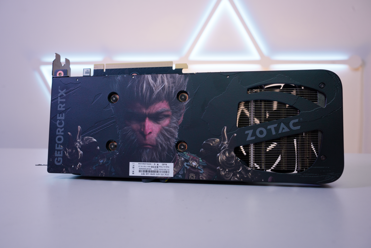 直面天命，索泰黑神话悟空联名显卡评测