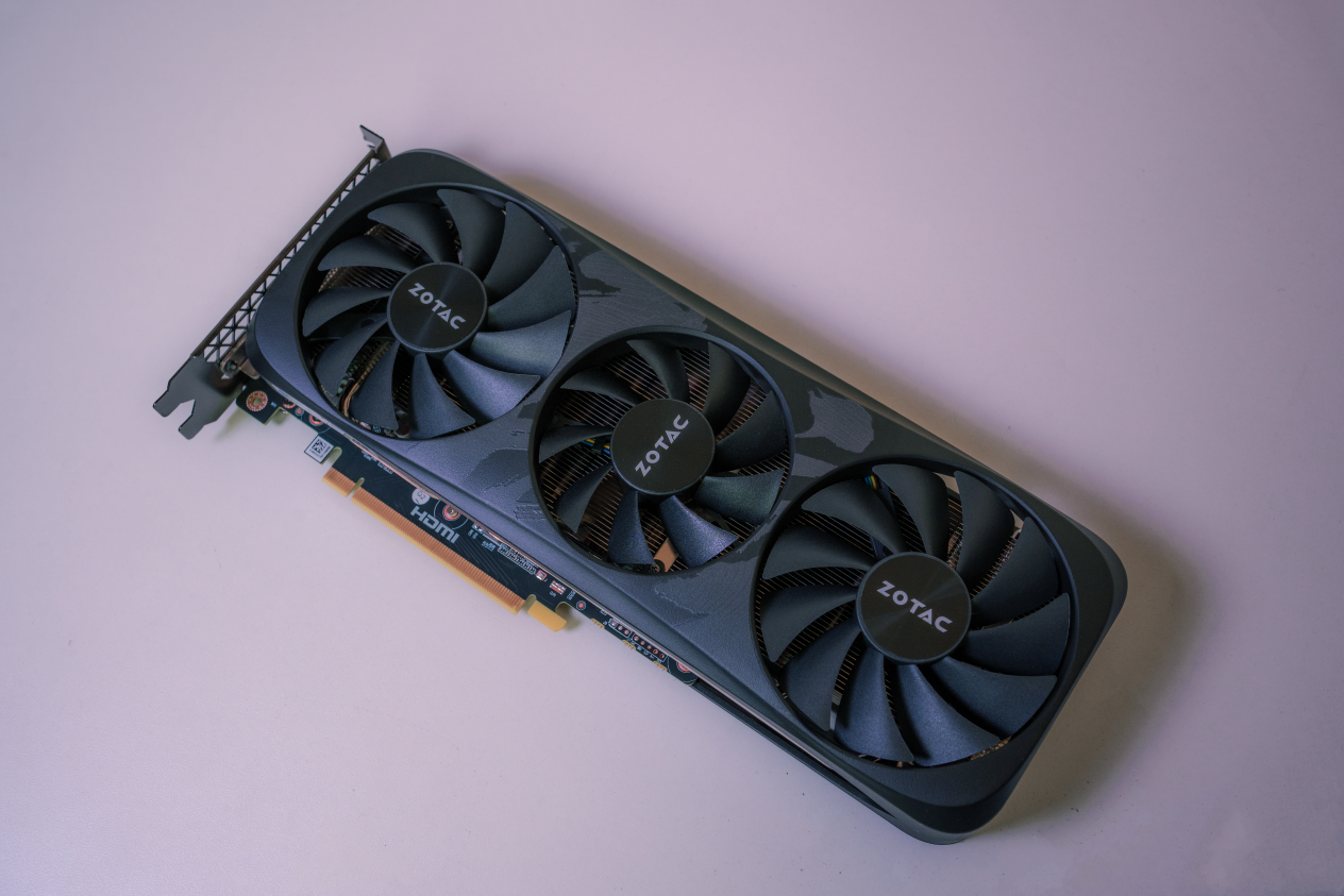 直面天命，索泰黑神话悟空联名显卡评测