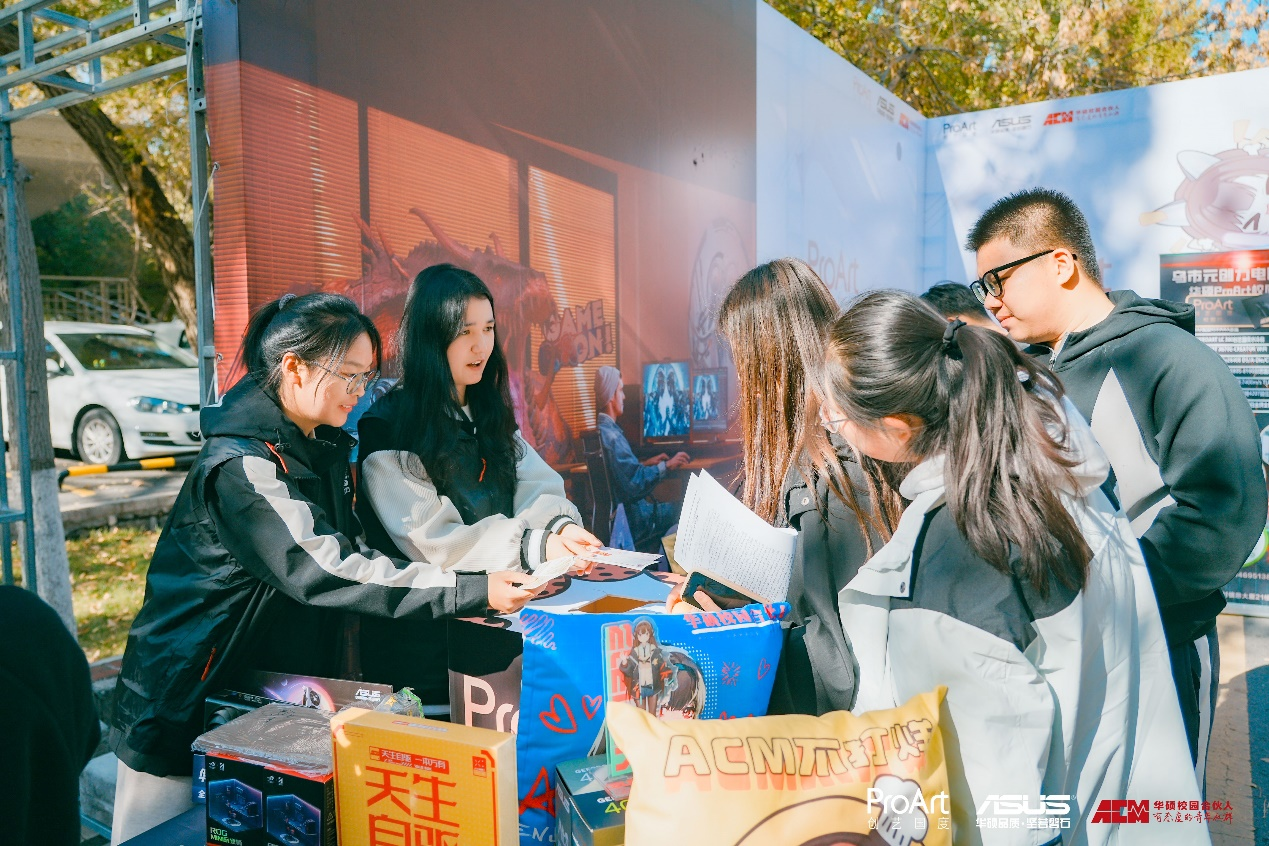 华硕ProArt & AI百校行四站回顾  助力学子奔赴未来梦想！