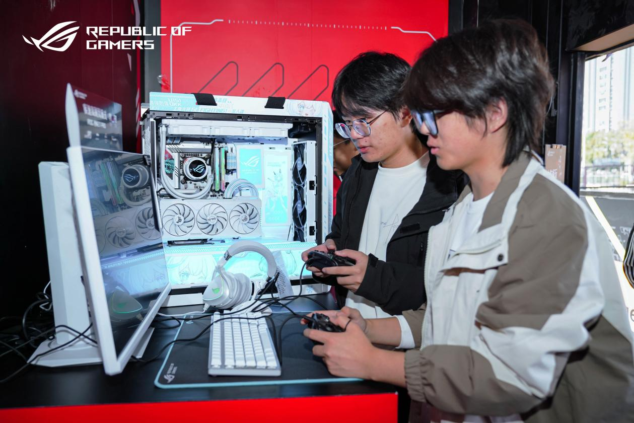 ROG DAY 2024星城狂欢  显卡实力与信仰尽情碰撞！