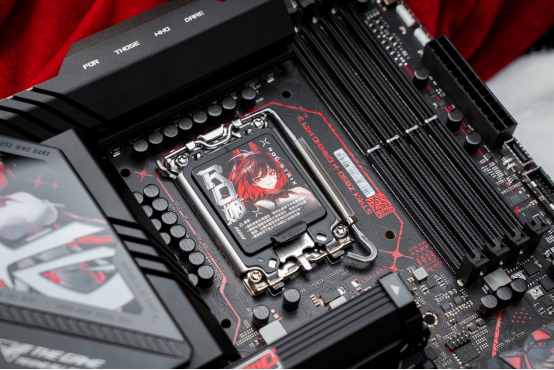 新番定档 华硕Z890 RO姬主板预约开启