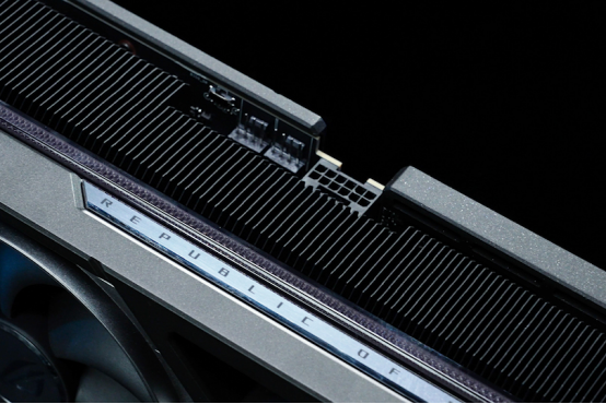 4K光追高帧爽玩！ROG ASTRAL RTX5080夜神显卡耀世新主宰！