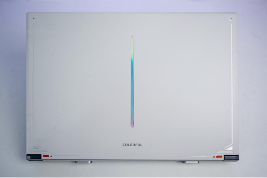 七彩虹 隐星P16 Pro游戏本评测：星知岛AI登场，引领二次元潮流的电竞本