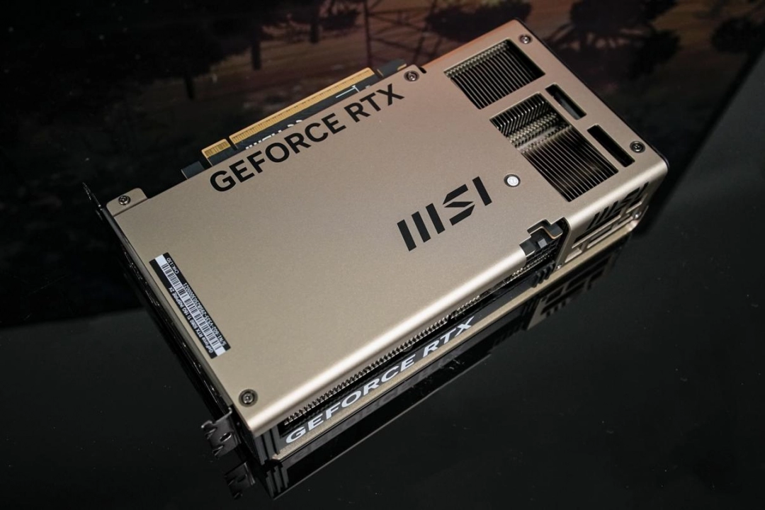 微星 GeForce RTX 5060Ti 16G硬派师评测：更适合ITX的无光百搭显卡